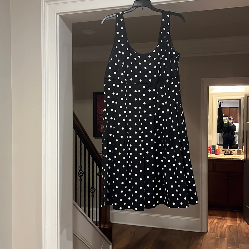 Kim rogers dress